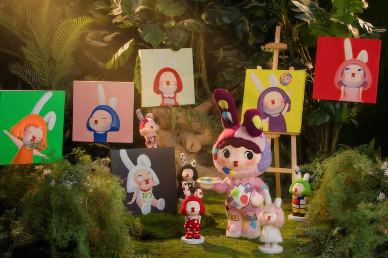 Zhang Ge’s artwork “Namito” is on display at the PALPITO Gallery in Tokyo, Japan.